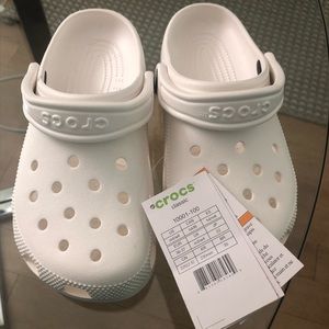 CROCS. NEW WITH TAGS.